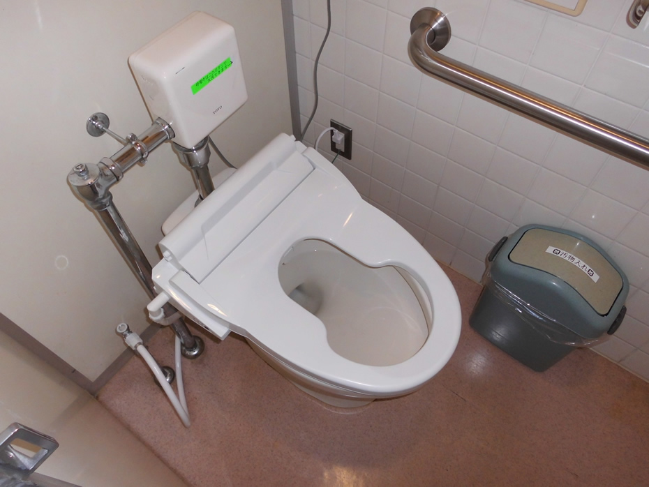 オストメイト対応トイレの設置事例8